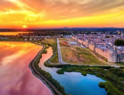 Visite Aigues-Mortes, ville entourée de remparts